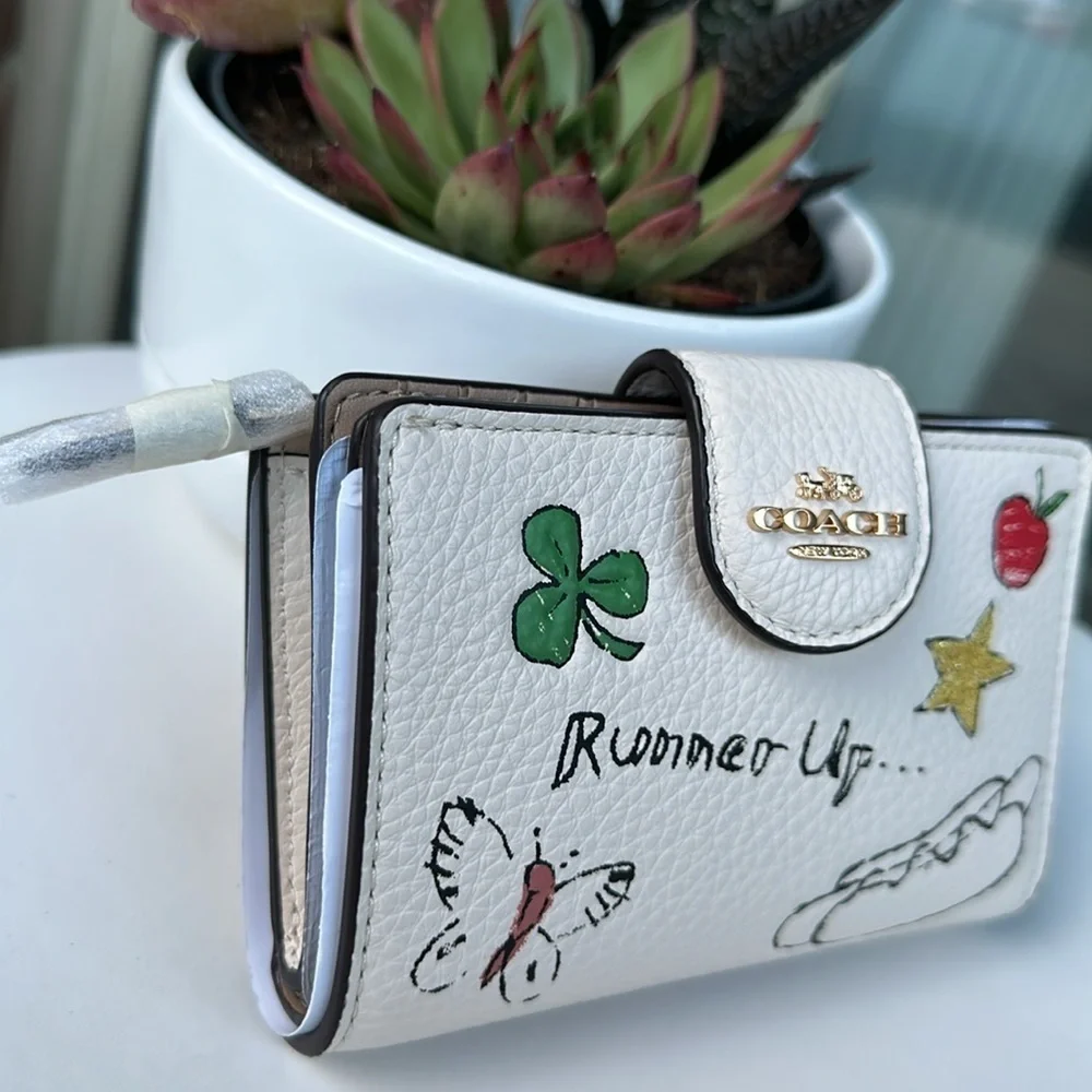 NEW Coach Medium Corner Zip Wallet With Sketch Print